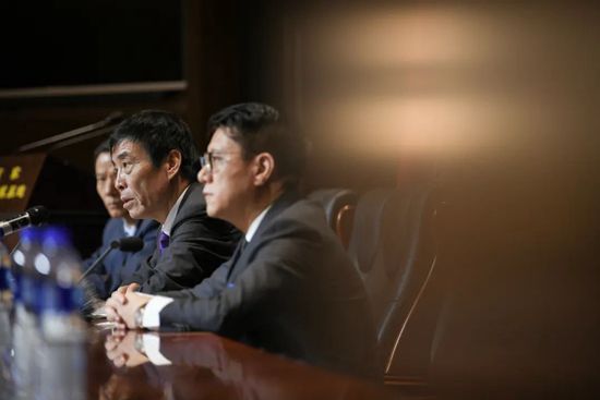 据全尤文报道，尤文图斯考虑引进谢尔基，里昂方面要价2000万欧元。